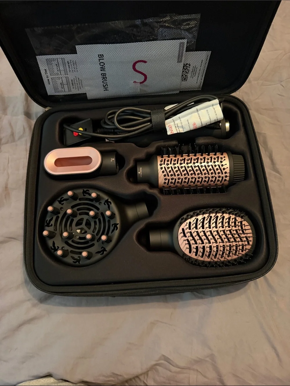 BEACHWAVER Co. Black Travel/Storage Case with full hair care set up. Brand new